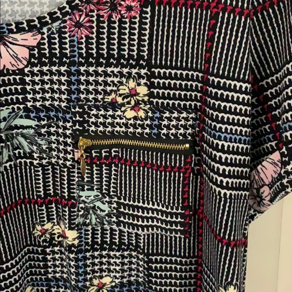 Pattern Shirt - Picture 3 of 5